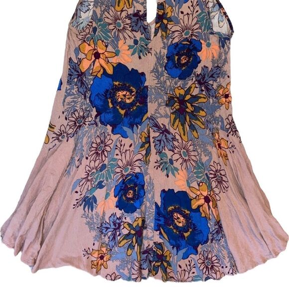 Free People Sleeveless Mini Floral Tunic Dress In Taupe - Picture 4 of 6